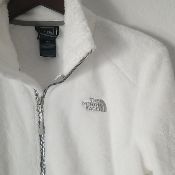 north face white fuzzy jacket